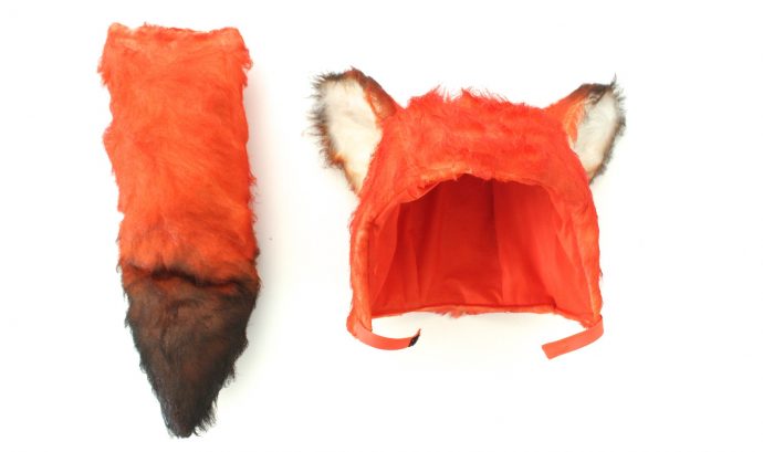 nick-wilde-fox-costume-from-zootopia-on-made-everyday-with-dana-willard-11