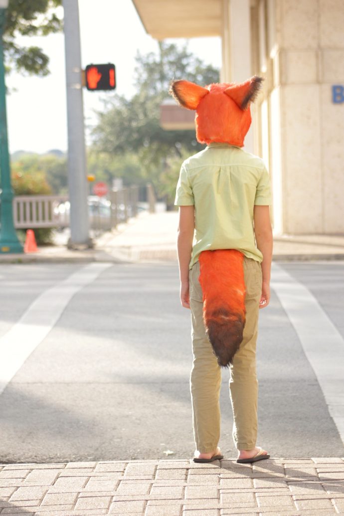 nick-wilde-fox-costume-from-zootopia-on-made-everyday-with-dana-willard-2